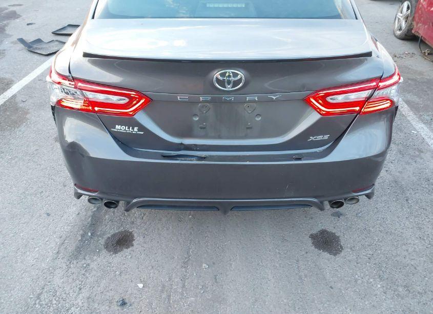 Photo 6 of 2019 Toyota Camry XSE (VIN 4T1B61HK4KU199306)