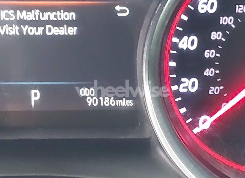 Photo 16 of 2019 Toyota Camry XSE (VIN 4T1B61HK4KU774598)