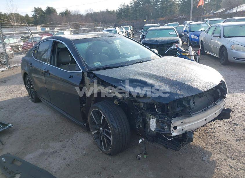 Photo 14 of 2019 Toyota Camry XSE (VIN 4T1B61HK4KU833391)