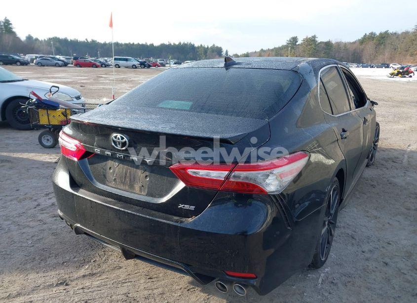 Photo 17 of 2019 Toyota Camry XSE (VIN 4T1B61HK4KU833391)