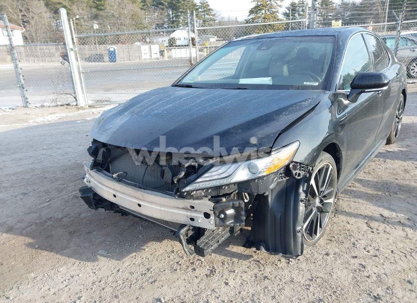 Photo 6 of 2019 Toyota Camry XSE (VIN 4T1B61HK4KU833391)