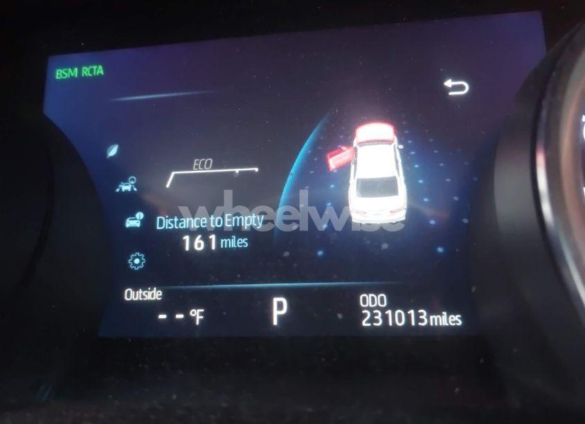 Photo 15 of 2018 Toyota Camry XSE (VIN 4T1B61HK5JU056105)