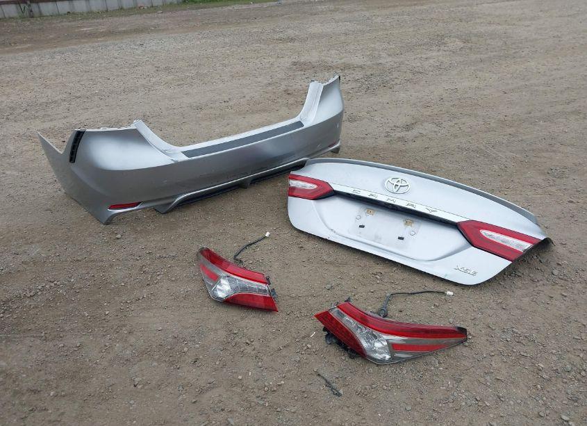 Photo 12 of 2018 Toyota Camry XSE (VIN 4T1B61HK5JU145060)