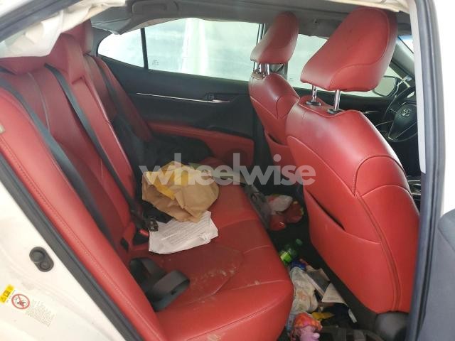 Photo 10 of 2019 TOYOTA CAMRY XSE (VIN 4T1B61HK5KU212046)