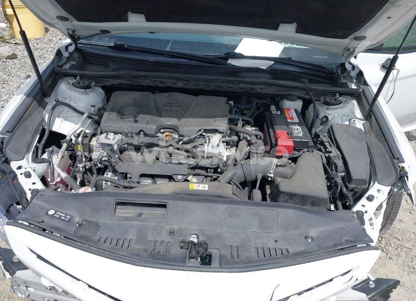 Photo 10 of 2019 Toyota Camry XSE (VIN 4T1B61HK5KU213312)