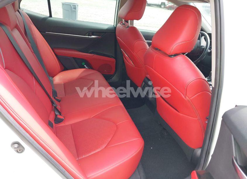 Photo 8 of 2019 Toyota Camry XSE (VIN 4T1B61HK5KU213312)