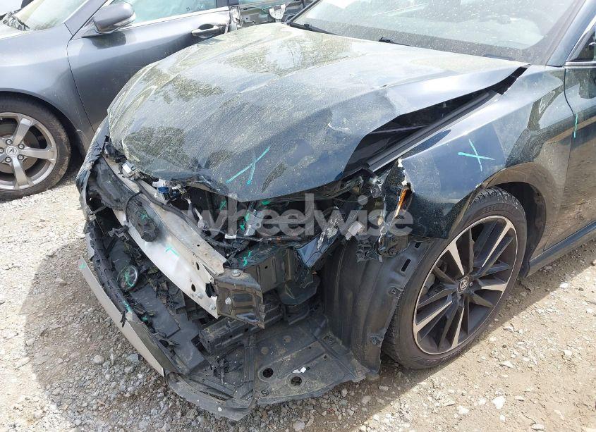 Photo 6 of 2019 Toyota Camry XSE (VIN 4T1B61HK5KU232460)