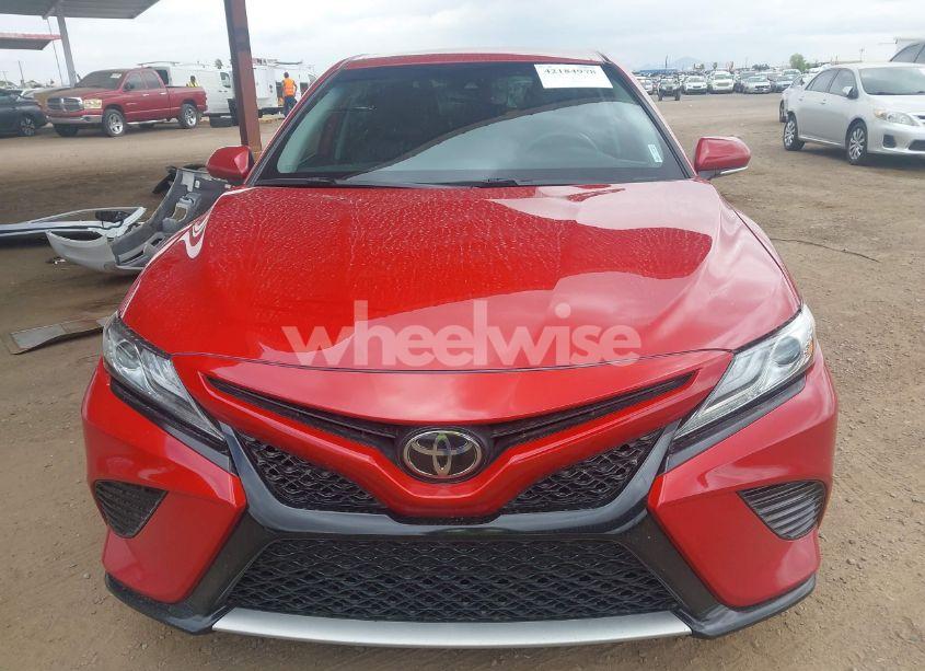 Photo 13 of 2019 Toyota Camry XSE (VIN 4T1B61HK5KU288320)