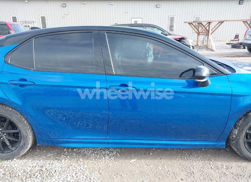 Photo 13 of 2019 Toyota Camry XSE (VIN 4T1B61HK5KU291864)