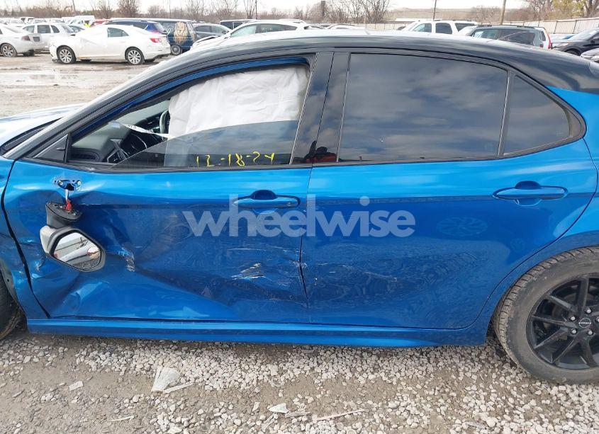 Photo 14 of 2019 Toyota Camry XSE (VIN 4T1B61HK5KU291864)