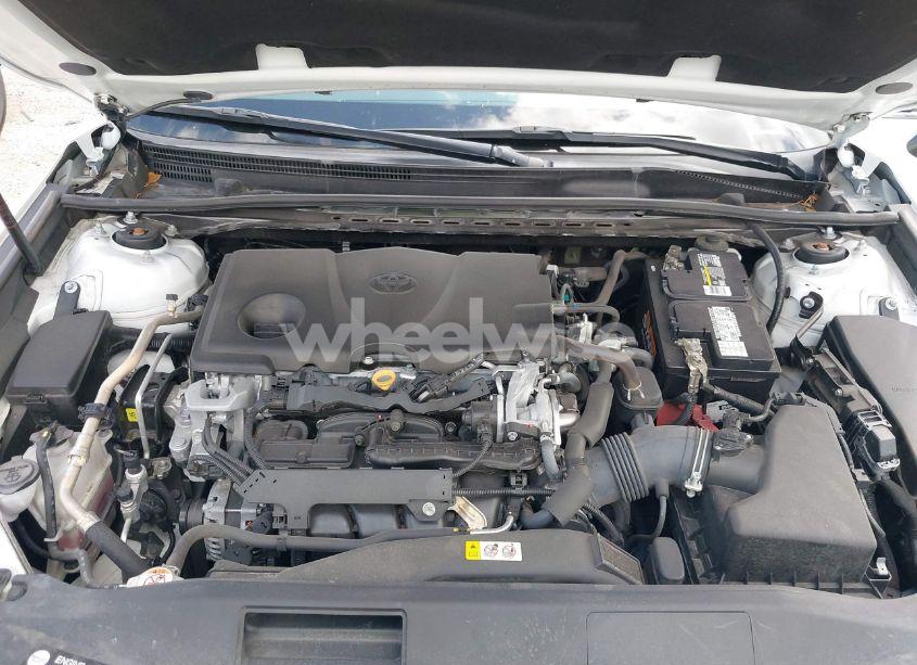 Photo 10 of 2019 Toyota Camry XSE (VIN 4T1B61HK5KU813375)