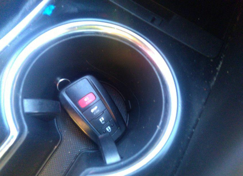 Photo 11 of 2019 Toyota Camry XSE (VIN 4T1B61HK5KU833920)