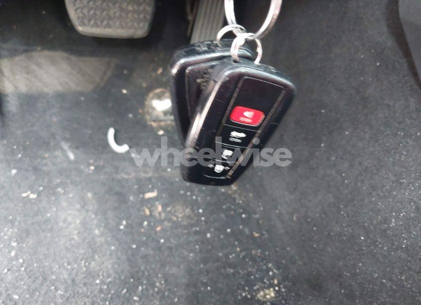 Photo 11 of 2018 Toyota Camry XSE (VIN 4T1B61HK6JU139428)