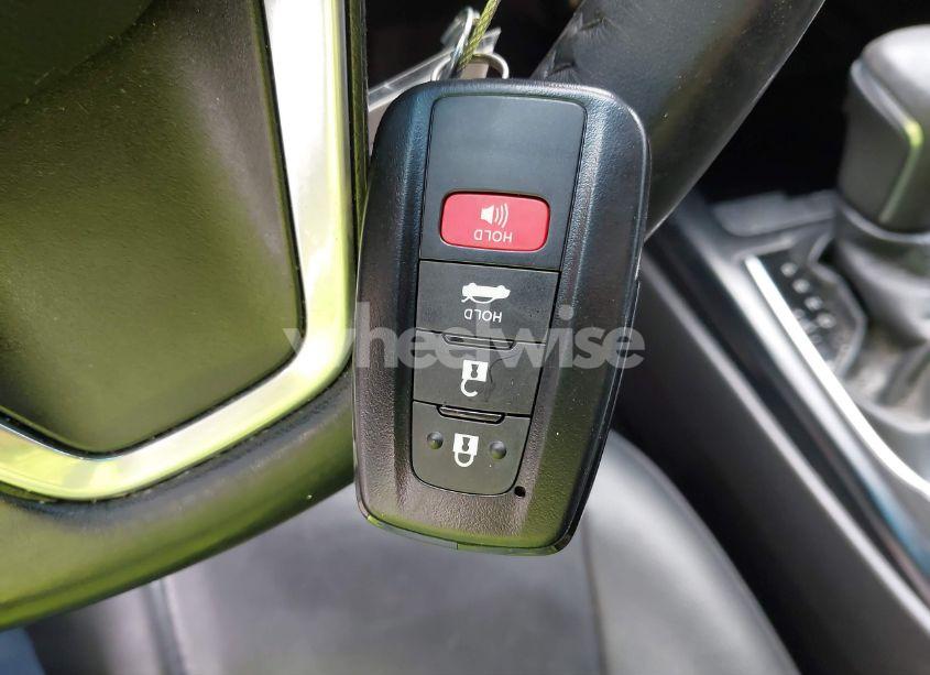 Photo 11 of 2018 Toyota Camry XSE (VIN 4T1B61HK6JU157430)