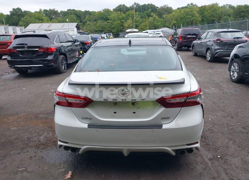 Photo 16 of 2019 Toyota Camry XSE (VIN 4T1B61HK6KU159776)