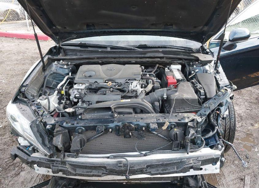 Photo 10 of 2019 Toyota Camry XSE (VIN 4T1B61HK6KU767331)
