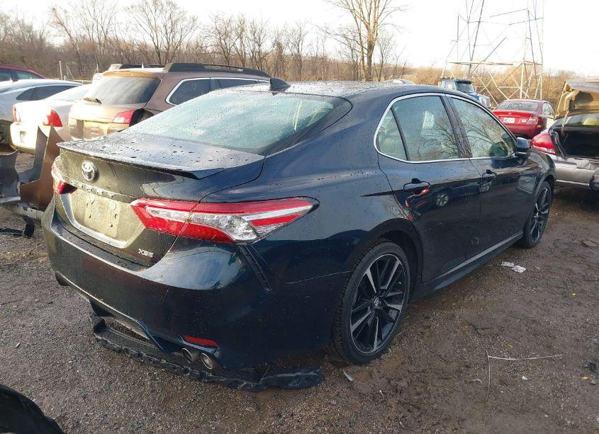 Photo 4 of 2019 Toyota Camry XSE (VIN 4T1B61HK6KU767331)