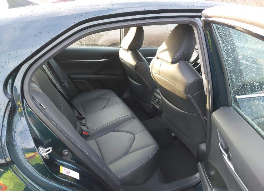 Photo 8 of 2019 Toyota Camry XSE (VIN 4T1B61HK6KU767331)