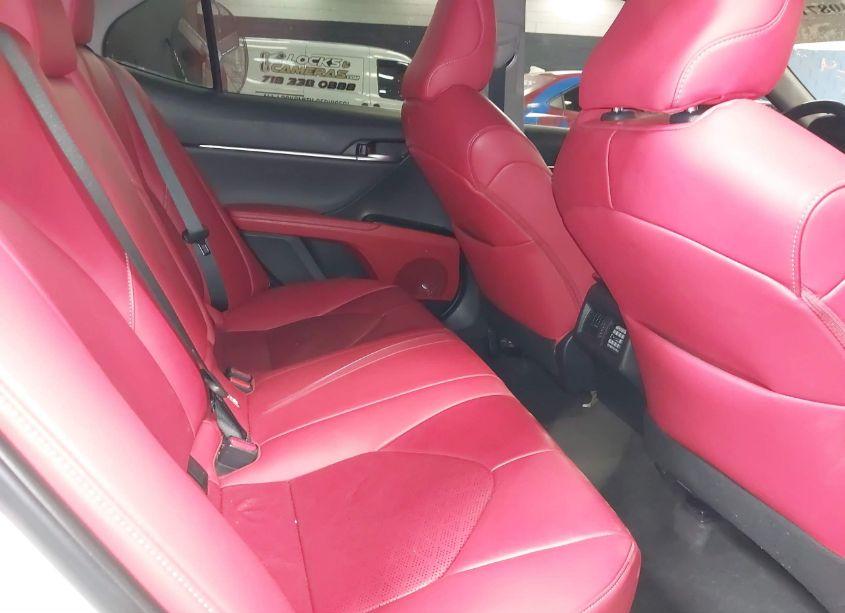 Photo 8 of 2019 Toyota Camry XSE (VIN 4T1B61HK6KU796490)