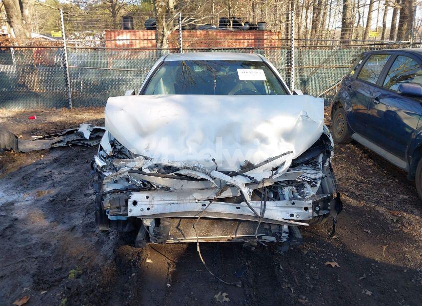 Photo 13 of 2018 Toyota Camry XSE (VIN 4T1B61HK7JU002076)