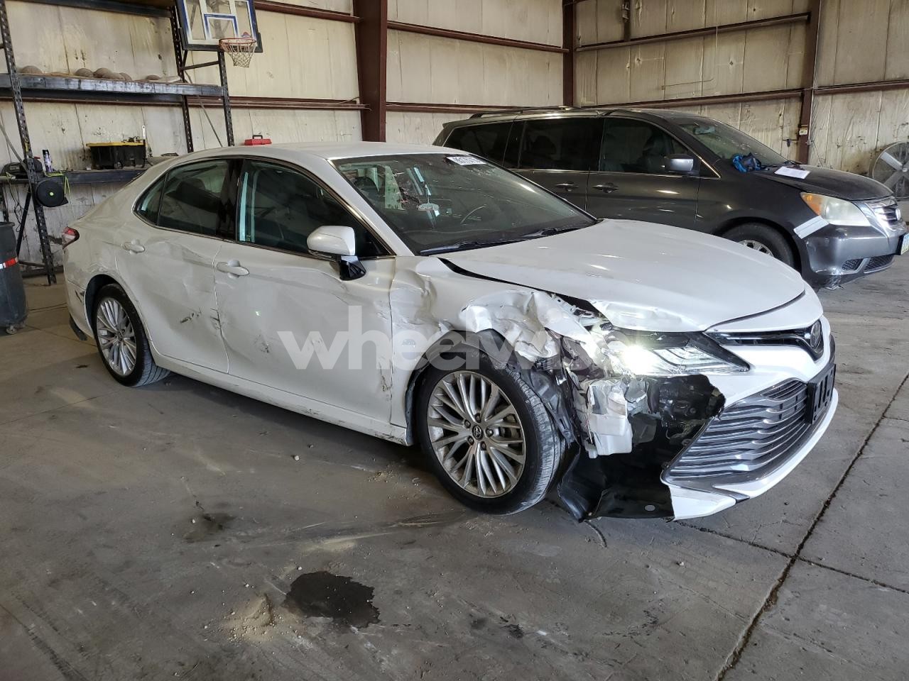 Photo 4 of 2019 TOYOTA CAMRY L (VIN 4T1B61HK7KU182063)