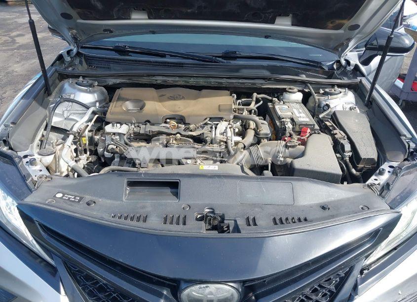 Photo 10 of 2019 Toyota Camry XSE (VIN 4T1B61HK7KU216129)