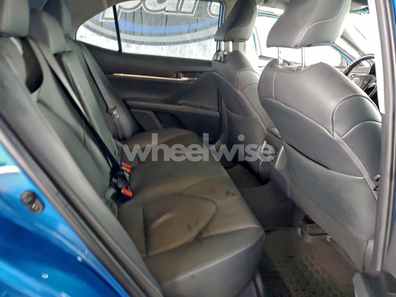 Photo 10 of 2019 TOYOTA CAMRY XSE (VIN 4T1B61HK7KU261927)