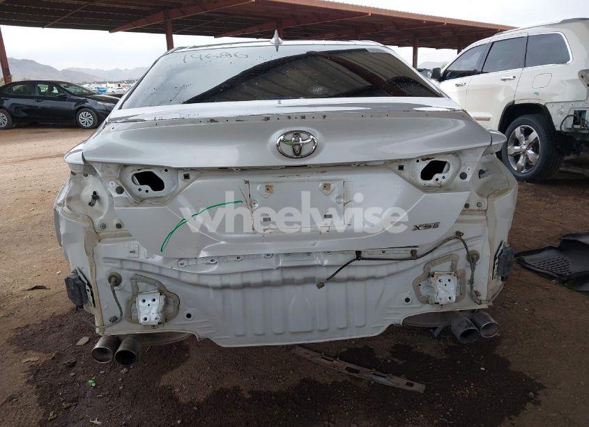 Photo 6 of 2019 Toyota Camry XSE (VIN 4T1B61HK7KU299772)