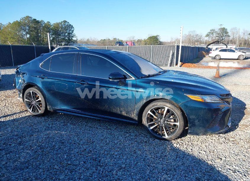 Photo 13 of 2019 Toyota Camry XSE (VIN 4T1B61HK7KU771341)