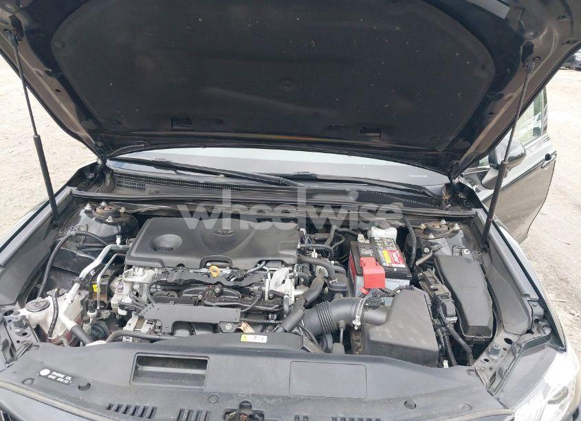 Photo 10 of 2019 Toyota Camry XSE (VIN 4T1B61HK7KU827181)