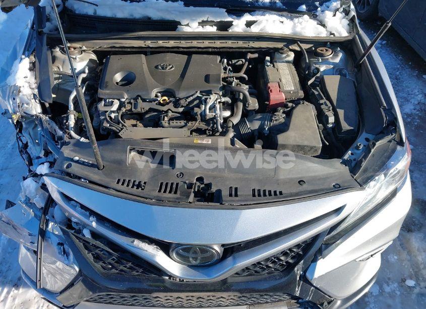 Photo 10 of 2019 Toyota Camry XSE (VIN 4T1B61HK7KU844160)
