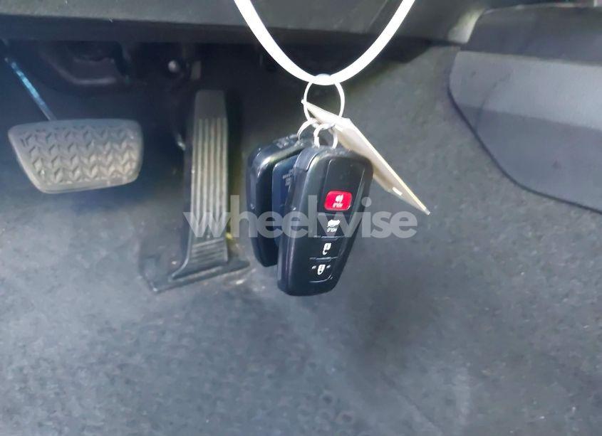 Photo 11 of 2019 Toyota Camry XSE (VIN 4T1B61HK7KU844160)