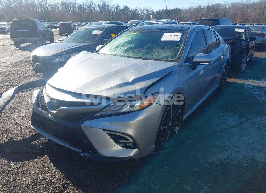 Photo 2 of 2019 Toyota Camry XSE (VIN 4T1B61HK7KU844160)