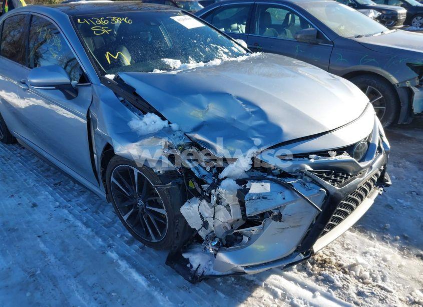 Photo 6 of 2019 Toyota Camry XSE (VIN 4T1B61HK7KU844160)