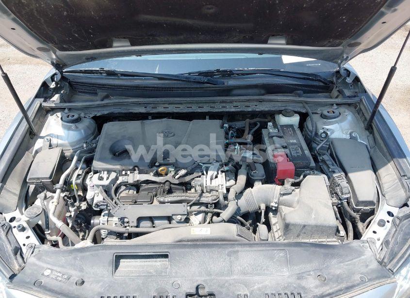 Photo 10 of 2018 Toyota Camry XSE (VIN 4T1B61HK8JU148437)