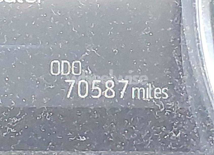 Photo 15 of 2018 Toyota Camry XSE (VIN 4T1B61HK8JU148437)