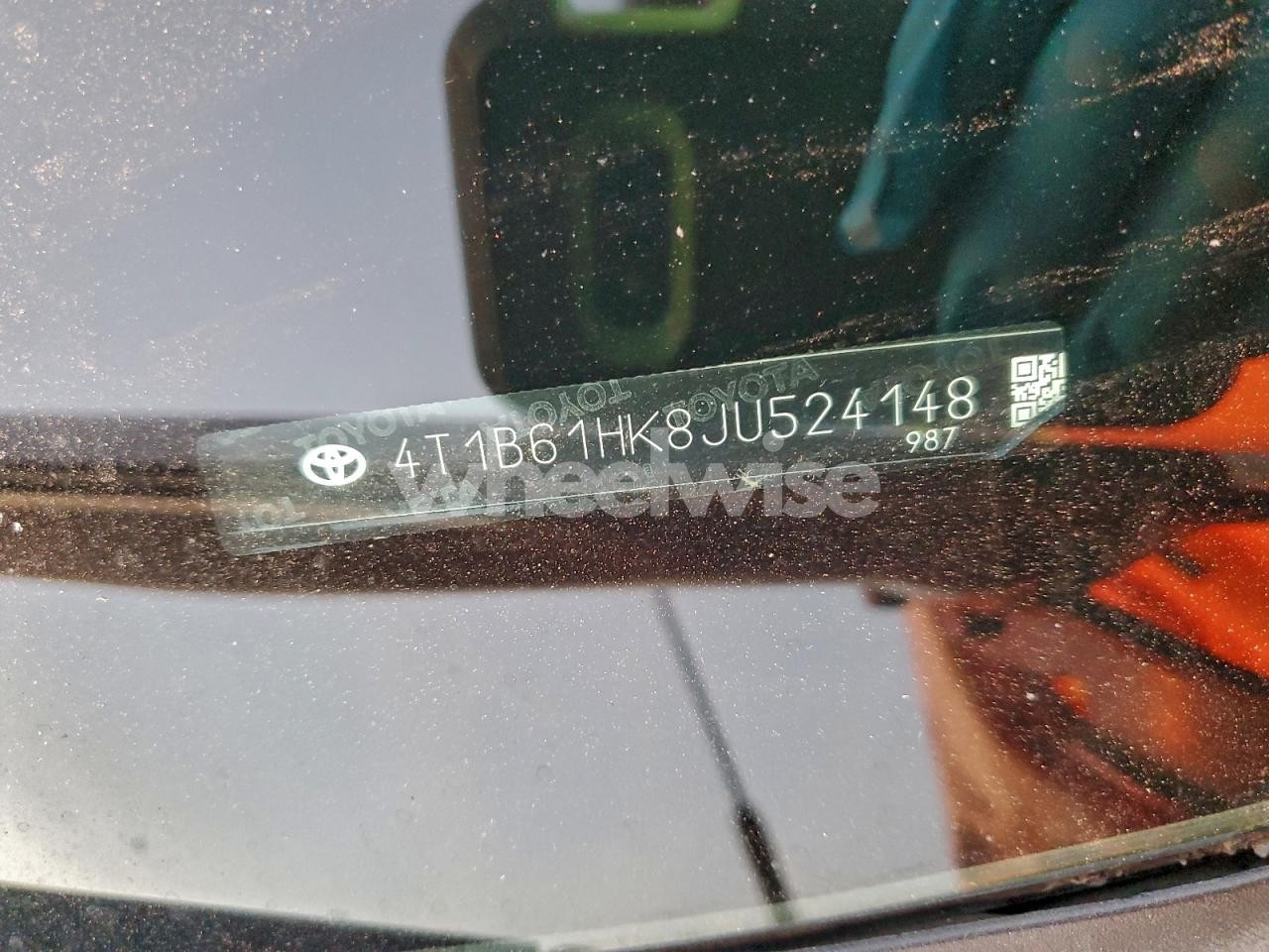 Photo 12 of 2018 TOYOTA CAMRY XSE (VIN 4T1B61HK8JU524148)