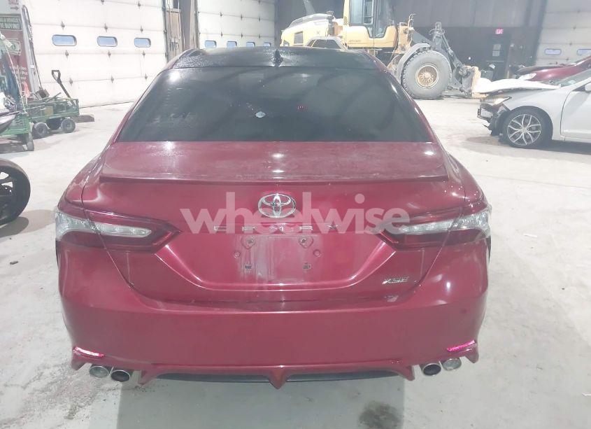 Photo 17 of 2019 Toyota Camry XSE (VIN 4T1B61HK8KU196036)
