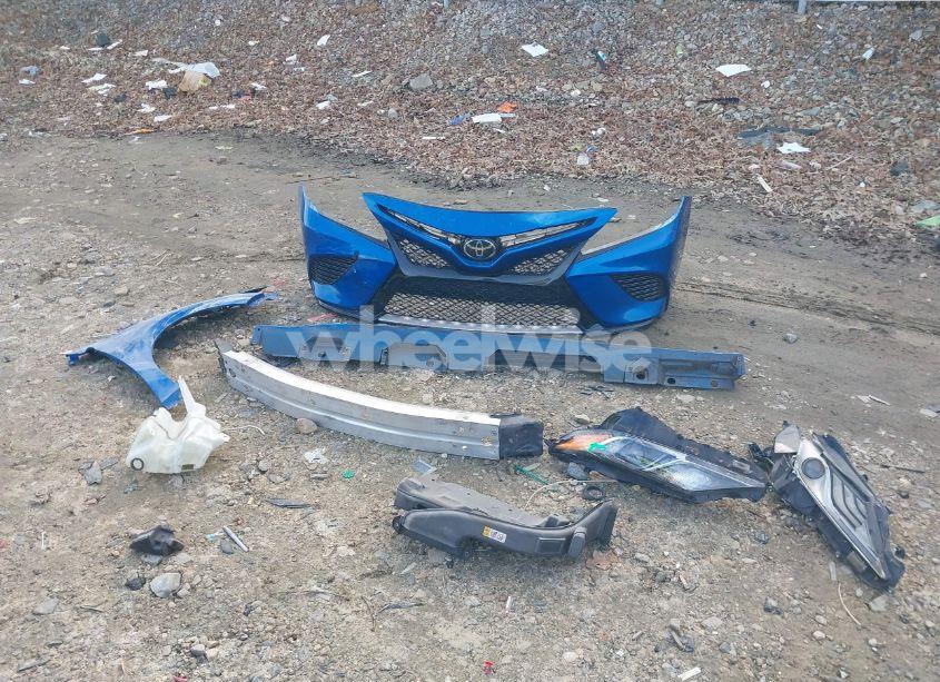 Photo 12 of 2019 Toyota Camry XSE (VIN 4T1B61HK8KU220089)