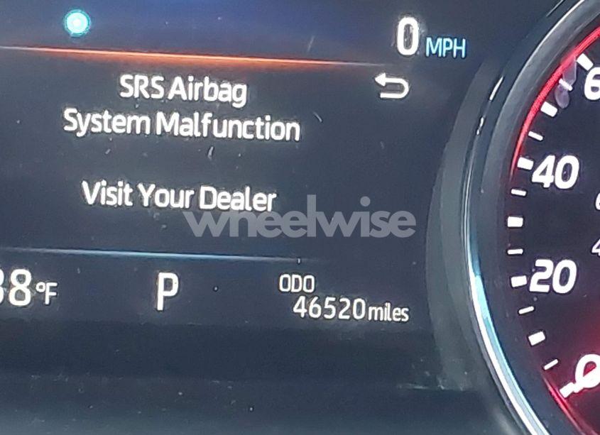 Photo 16 of 2019 Toyota Camry XSE (VIN 4T1B61HK8KU740633)