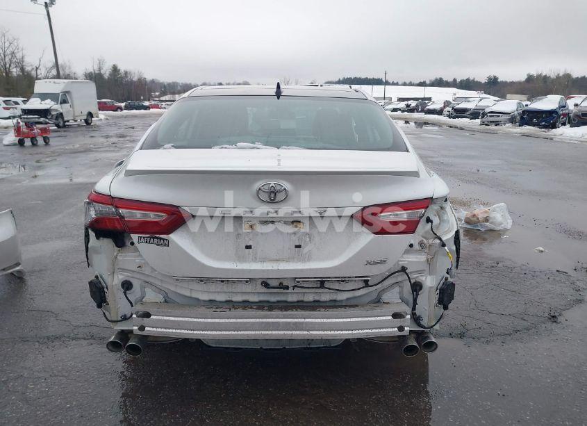 Photo 17 of 2019 Toyota Camry XSE (VIN 4T1B61HK8KU740633)