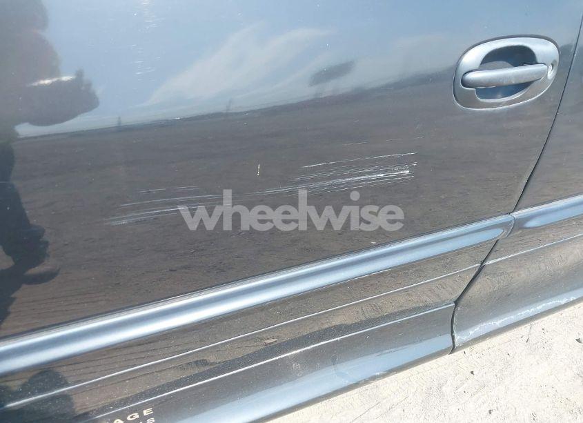 Photo 12 of 1998 Dodge Grand CARAVAN ES/LE (VIN 4T1B61HK9JU******)