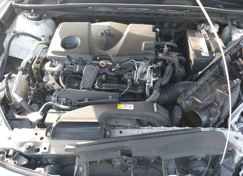 Photo 10 of 2018 Toyota Camry XSE (VIN 4T1B61HK9JU023589)