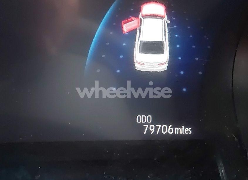 Photo 16 of 2018 Toyota Camry XSE (VIN 4T1B61HK9JU052364)