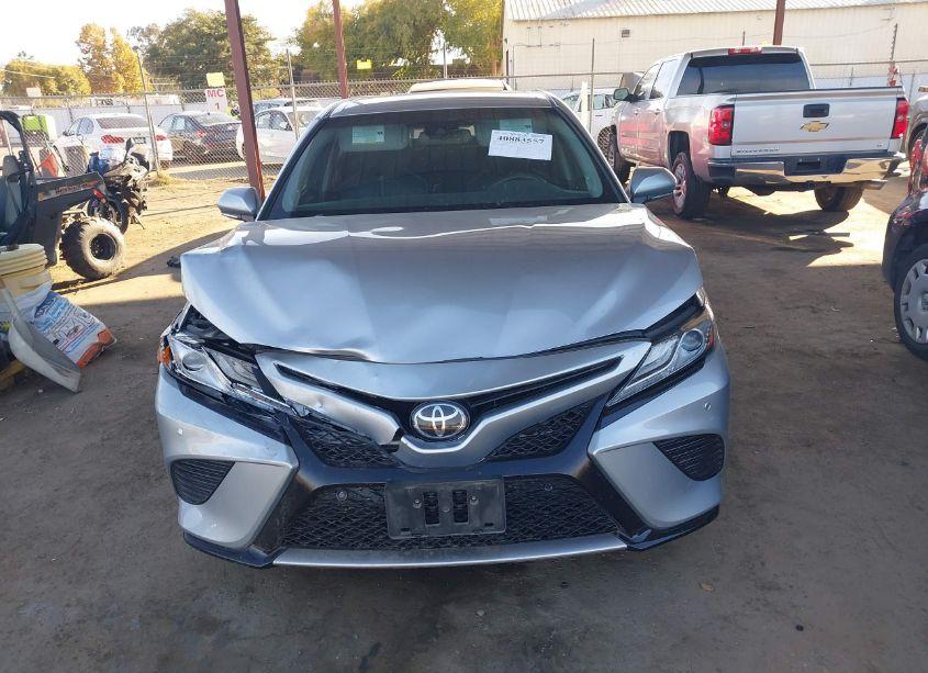 Photo 12 of 2018 Toyota Camry XSE (VIN 4T1B61HK9JU061677)