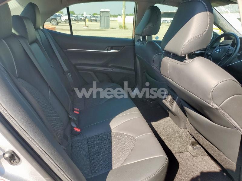 Photo 10 of 2019 TOYOTA CAMRY XSE (VIN 4T1B61HK9KU207383)