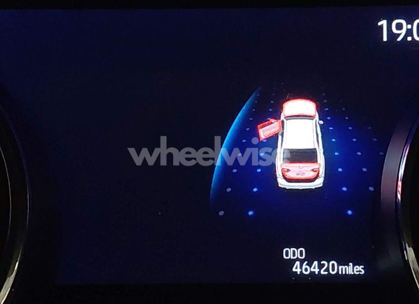 Photo 15 of 2019 Toyota Camry XSE (VIN 4T1B61HK9KU708080)