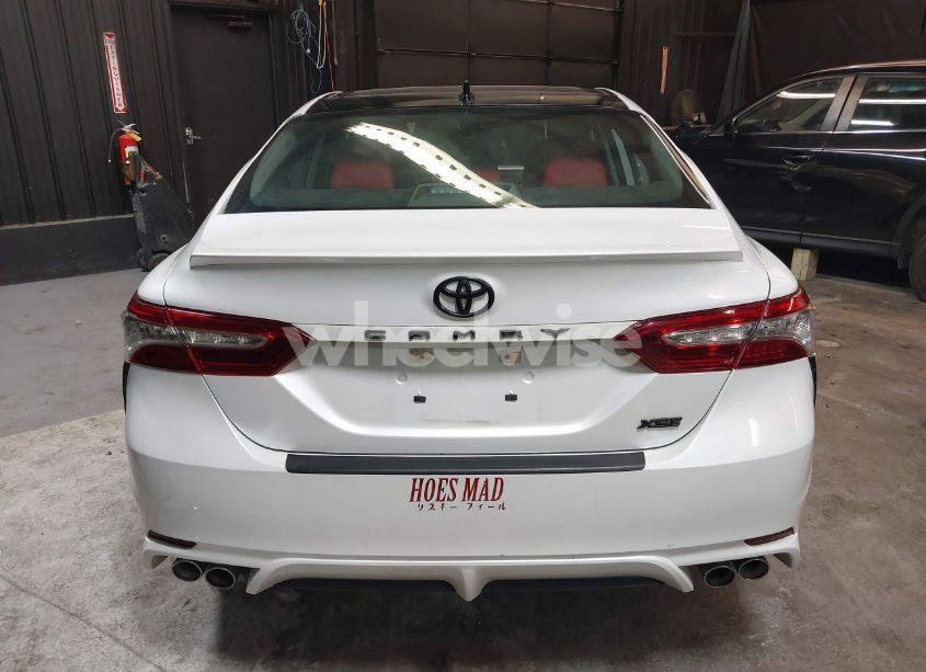 Photo 16 of 2019 Toyota Camry XSE (VIN 4T1B61HK9KU708080)