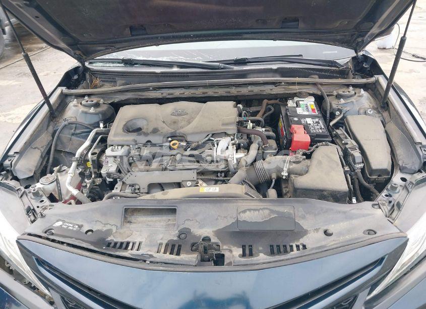 Photo 10 of 2019 Toyota Camry XSE (VIN 4T1B61HK9KU710704)