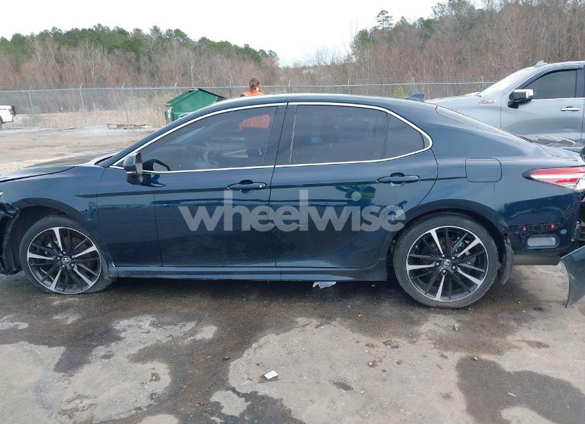 Photo 14 of 2019 Toyota Camry XSE (VIN 4T1B61HK9KU710704)